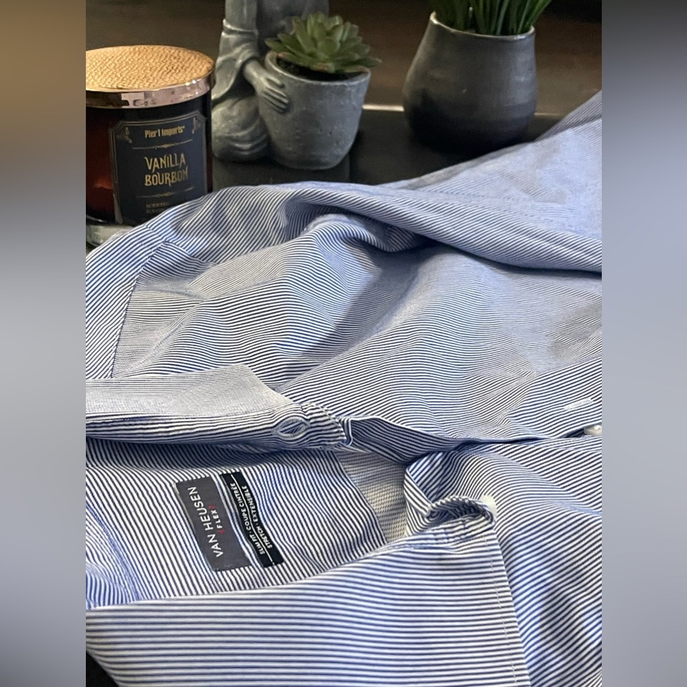 Van Heusen Men’s Shirt - Slim Fit